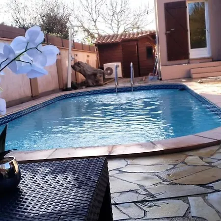 Avec Piscine A St Marie La