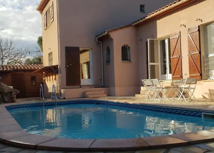 Avec Piscine A St Marie La